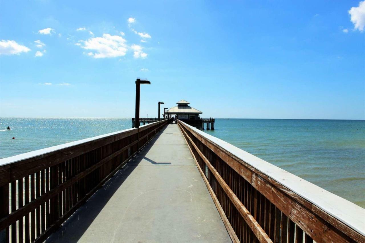 Estero Island Apartment With Boat Dock Fort Myers Beach Ngoại thất bức ảnh